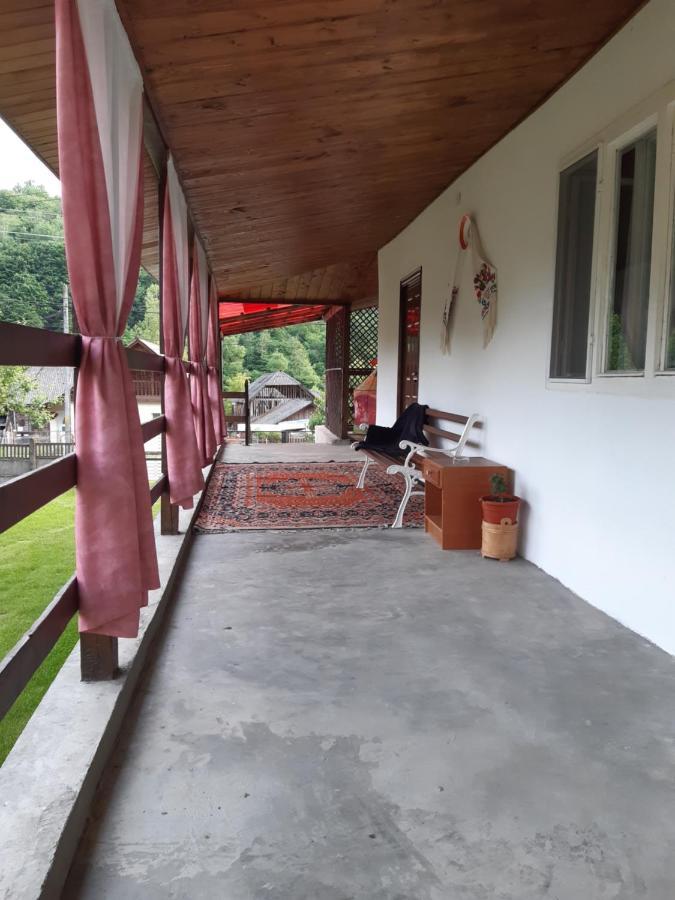 Vila Casa Dyasof Rohia Exteriér fotografie